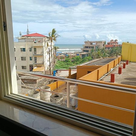 Mom Hotel - Unit Of Mom Hotel Puri Bagian luar foto
