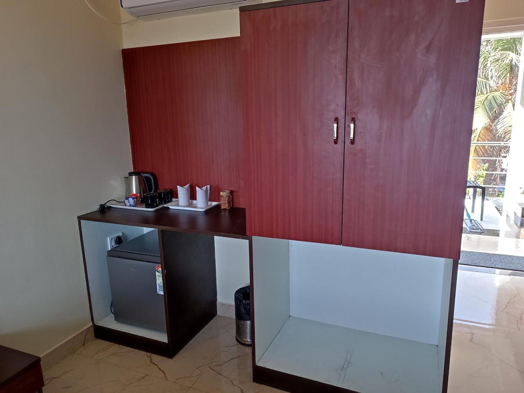 Mom Hotel - Unit Of Mom Hotel Puri Bagian luar foto