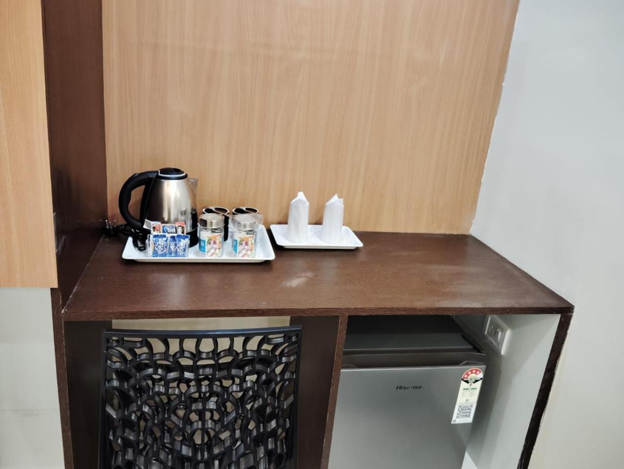 Mom Hotel - Unit Of Mom Hotel Puri Bagian luar foto